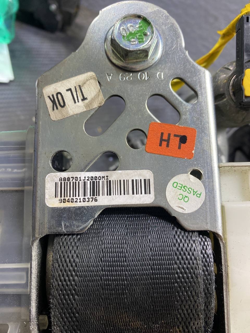 Cintura di sicurezza anteriore sinistra Hyundai i20 cod:888701j200omi