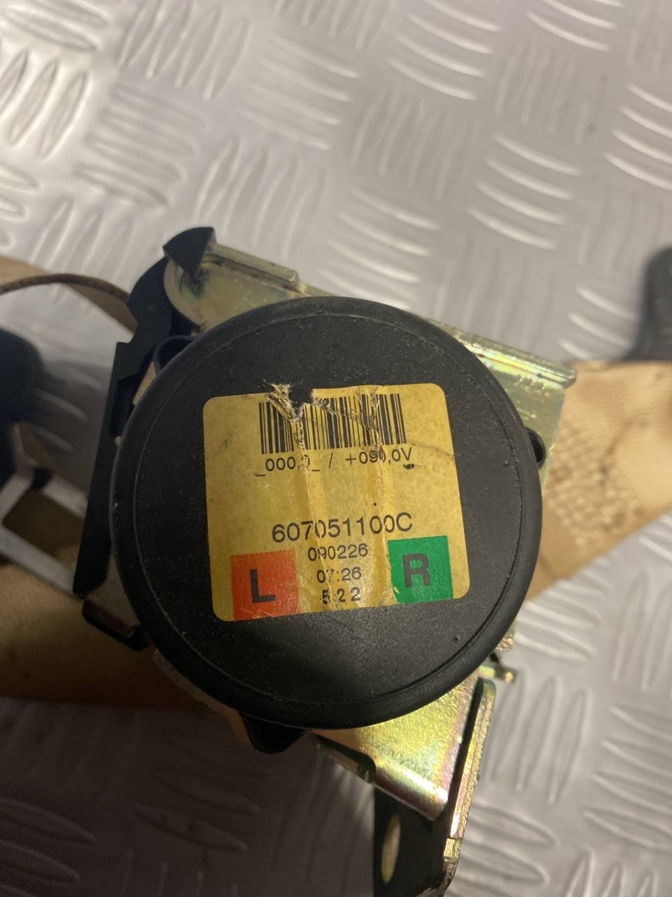Cintura di sicurezza posteriore destra Bmw Serie 3 320d cod:607051100C