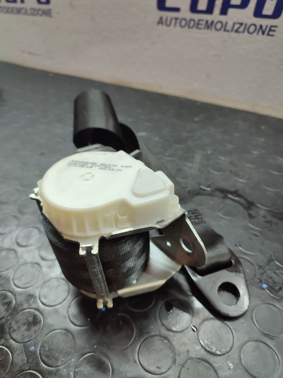 Cintura di sicurezza posteriore sinistra ALFA ROMEO GIULIETTA 1.4 TB (2014) cod: 01561013970