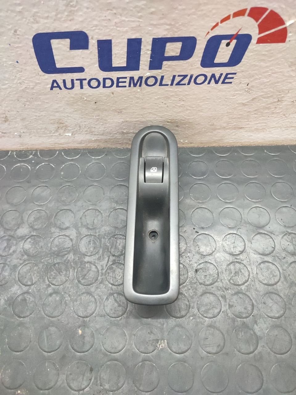 Comandi Alza Cristalli Posteriore Sinistro Renault Scenic (2008) Cod:156013870