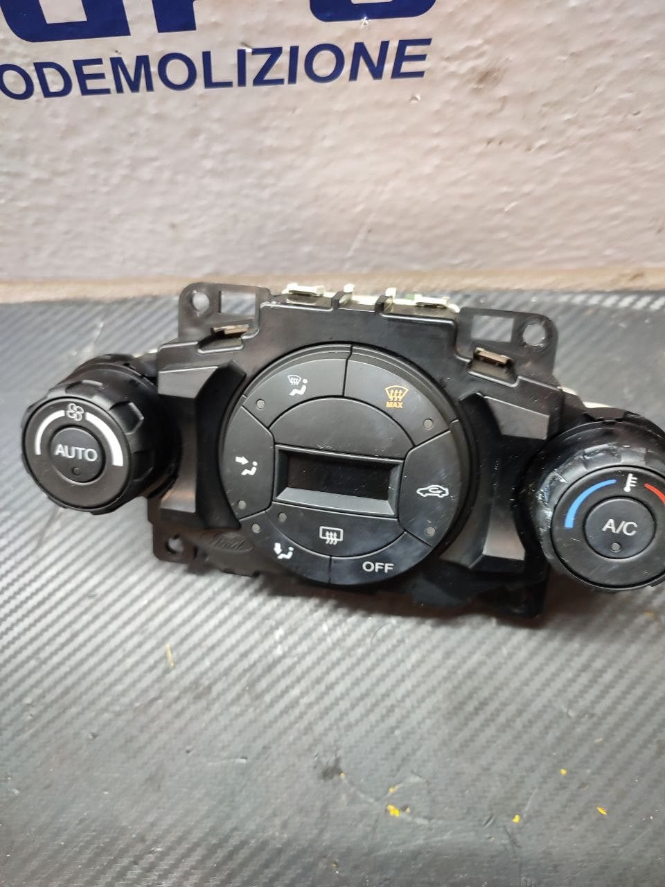 Comandi clima Ford Ecosport II cod 8a6t 18c612