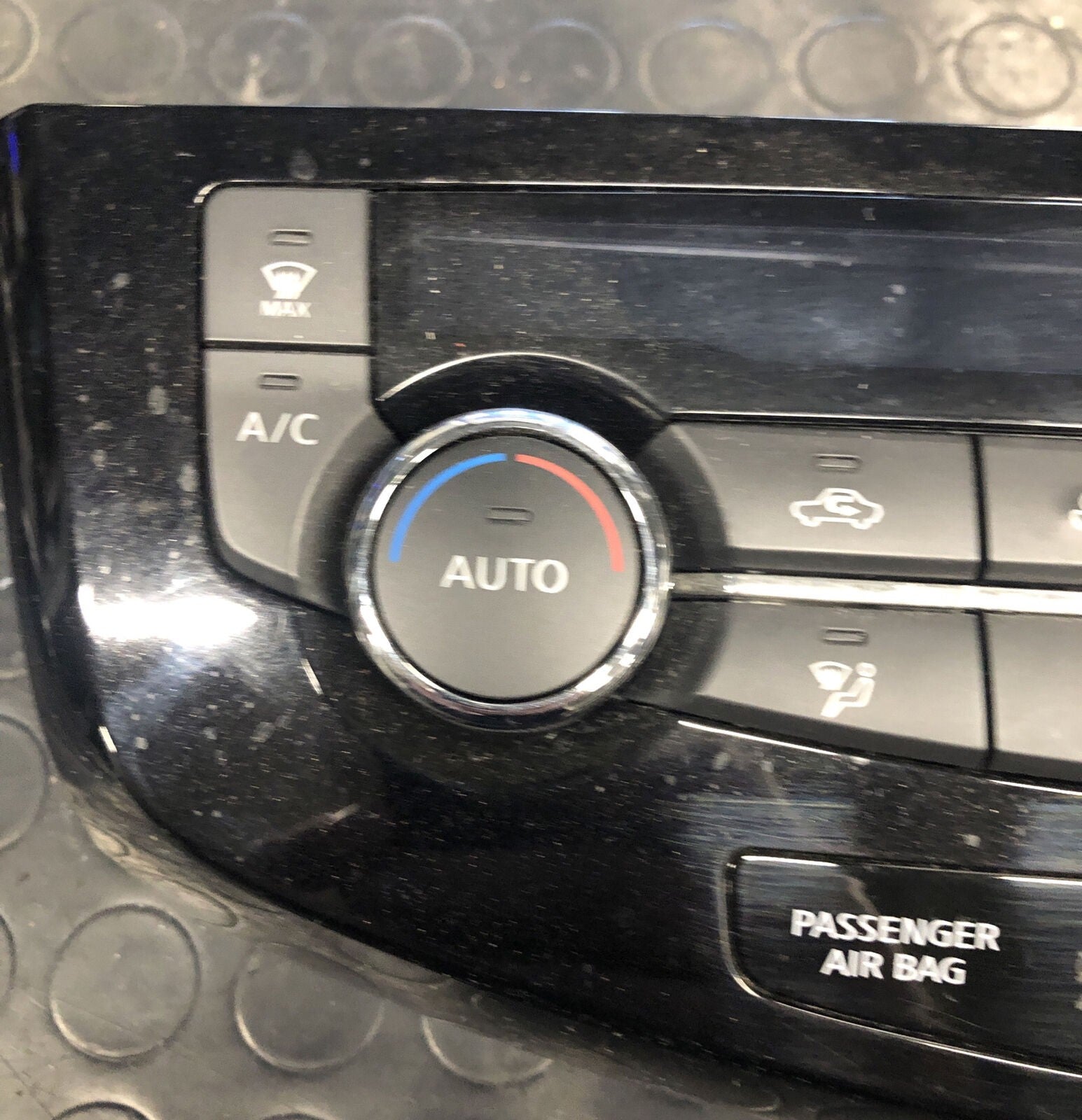 Comando clima Nissan X-trail T32 2143383 2411X887035P - BIBA-RICAMBI