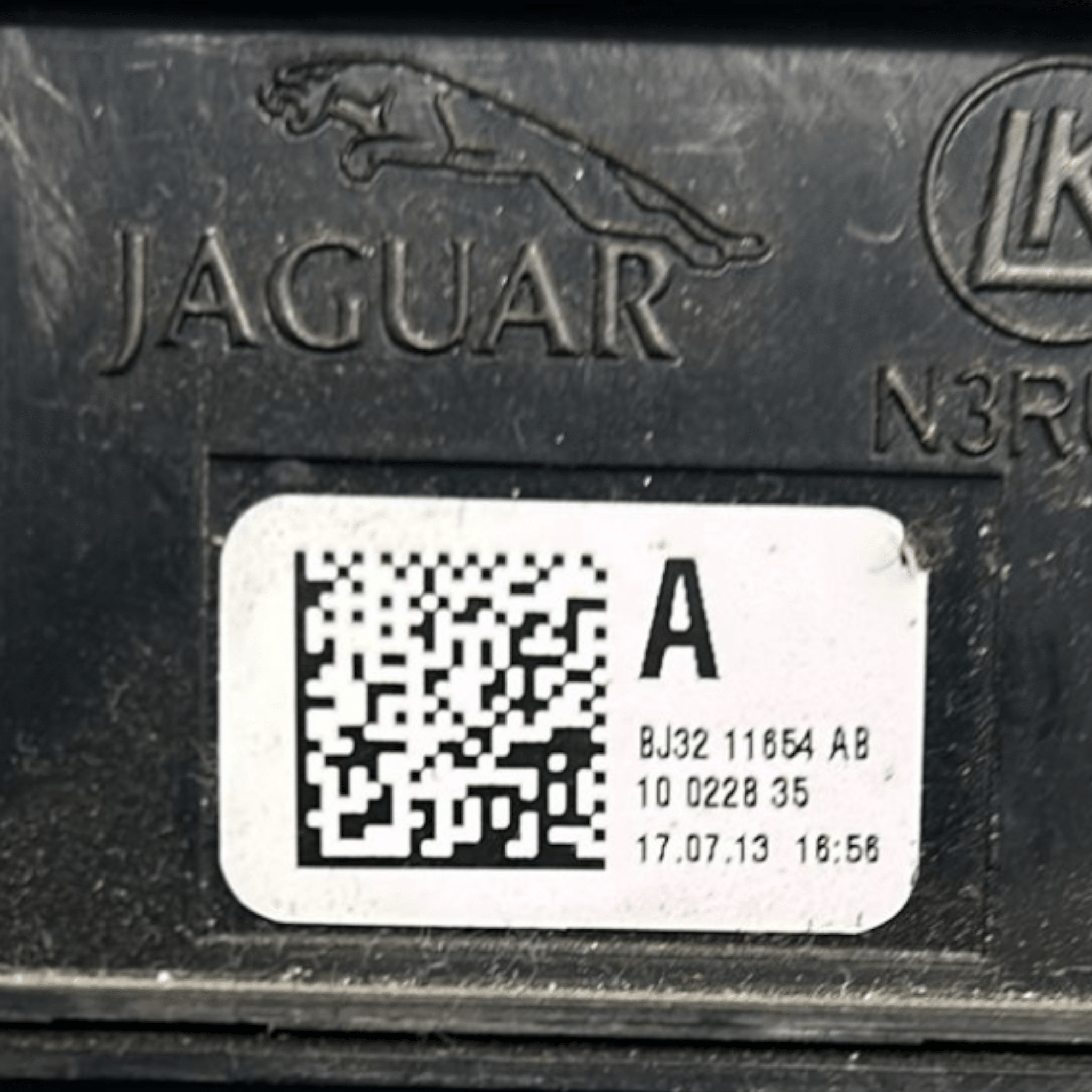 Comando Regolazione Luci Range Rover Evoque cod:BJ3211654AB (2011 > 2018)