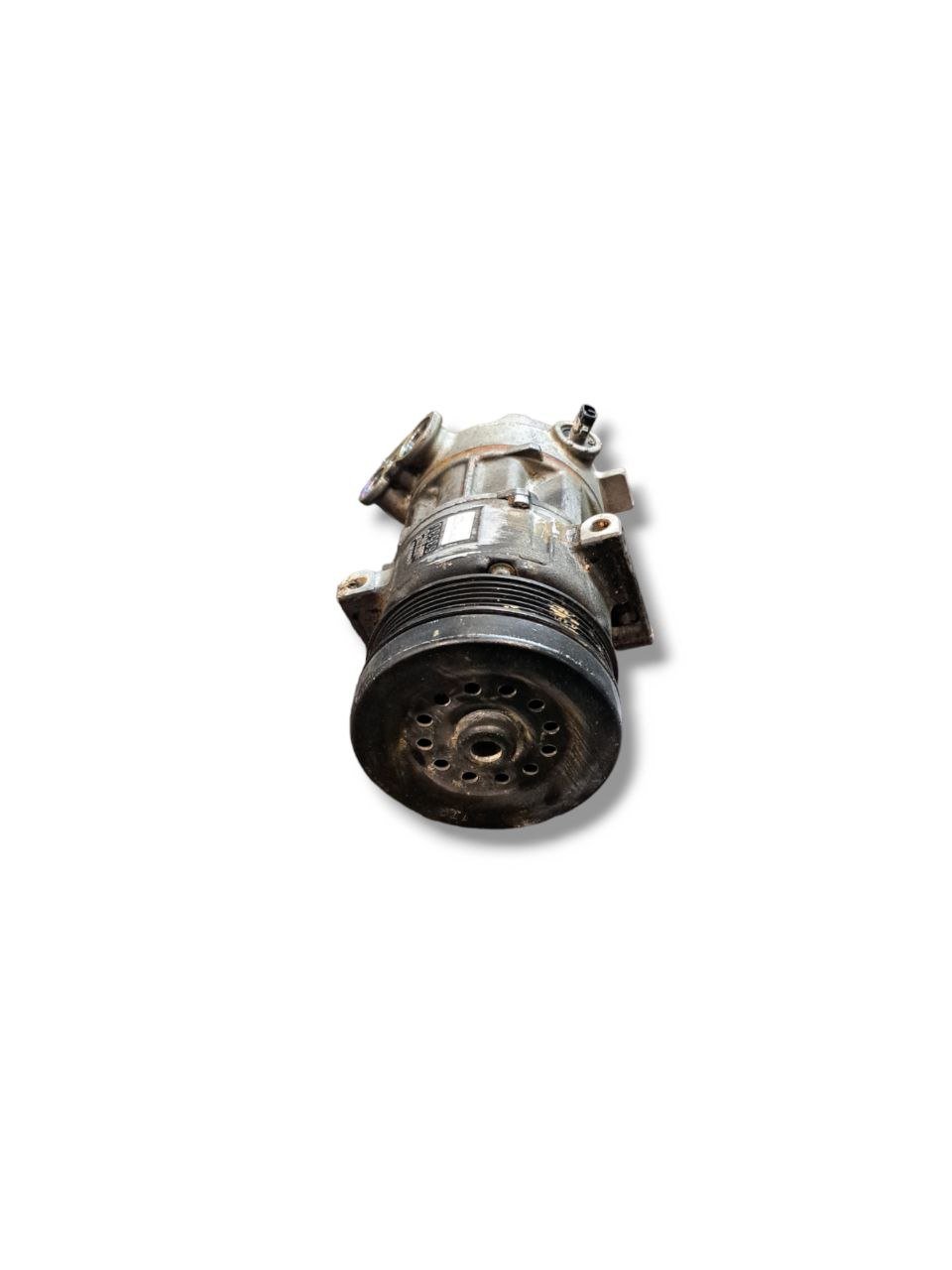 Compressore Aria clima Opel Corsa E 1.4 benzina (2015>) COD:447150-6960