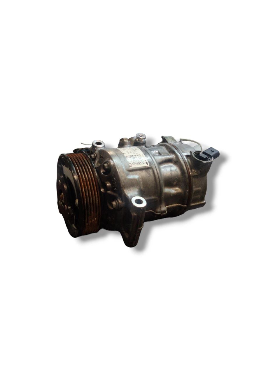 Compressore Aria clima Seat Ibiza 1.2 Benzina (2015-2017) COD:5Q0820803K