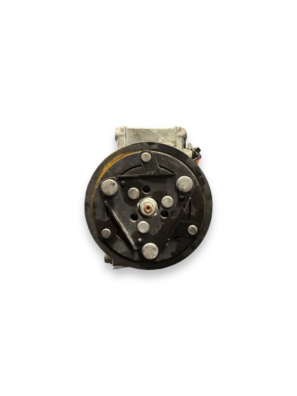 Compressore Aria Condizionata Nissan Juke F16 1.0 Benzina (2019>) cod: 926002888R