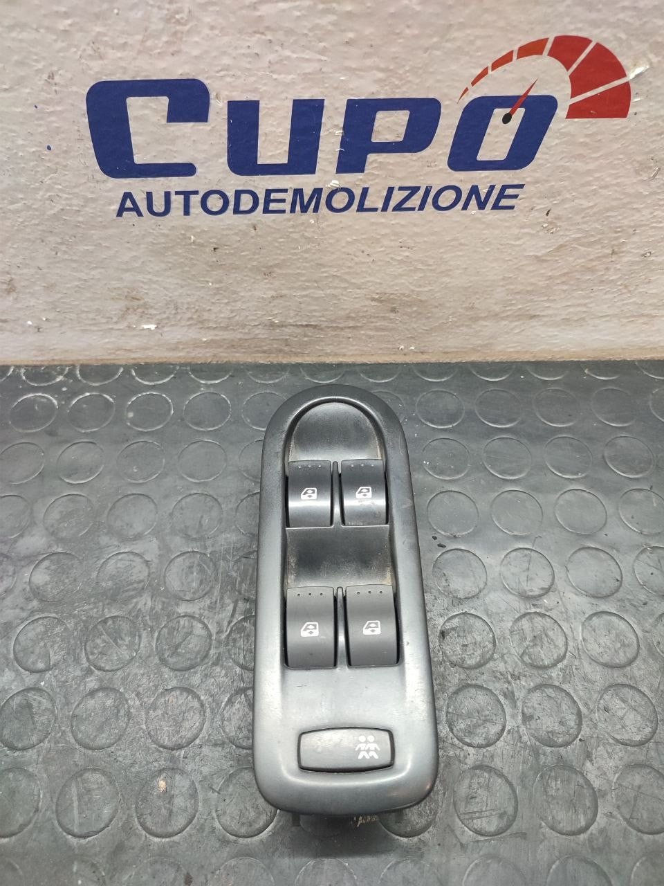Compressore Clima aria A / C AUDI A5 2.0 tdi cod: 8k0260805n