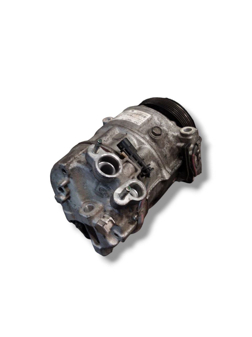 Compressore clima Jaguar XE / XF 2.0 diesel  (2015>) cod.cpla-19d629-bf
