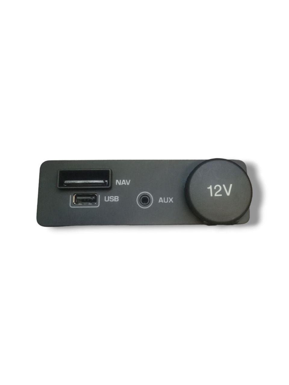 Connettore Presa 12V / Presa USB / Presa AUX / Presa Sim Navigatore Jaguar XE / Land Rover Evoque (2017) cod: FK72-19C166-BD
