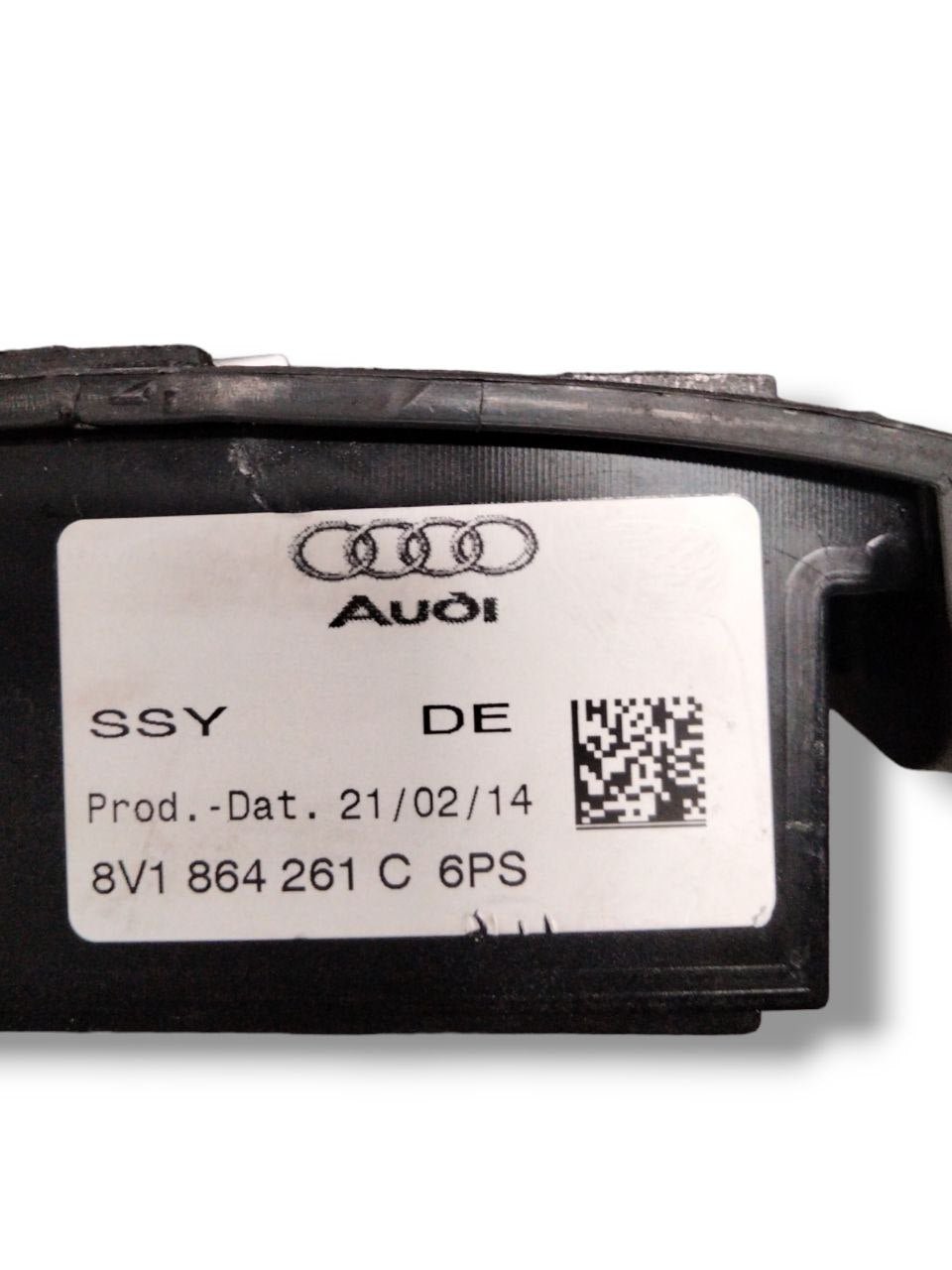 Console Centrale + Porta Bicchieri Audi A3 8V COD:8V1864261C (2012-2020 )