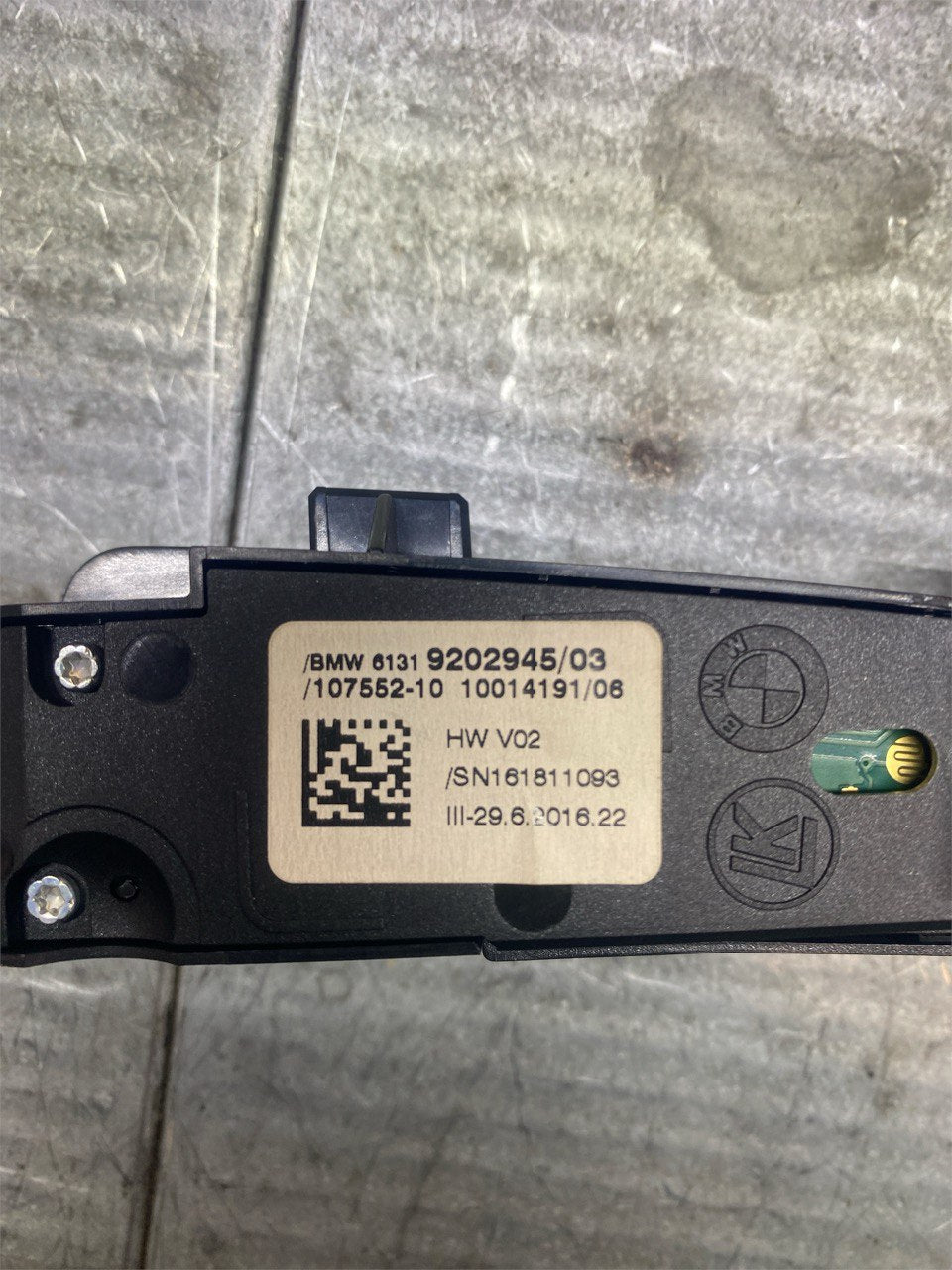 Controllo interruttori modalità guida sospensioni BMW Serie 5 (F10 - 2013) cod: 9202945 03