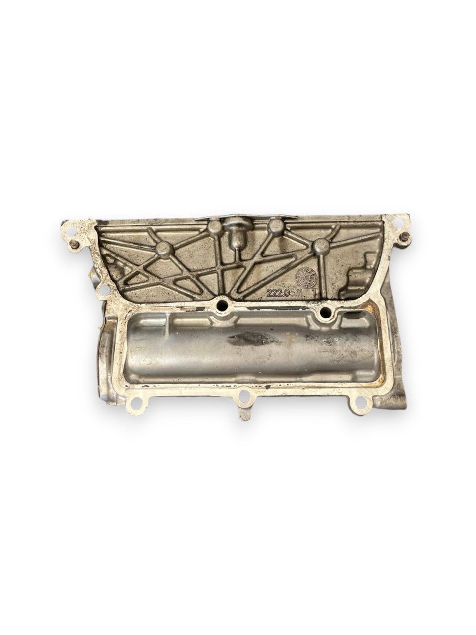 Coperchio laterale Testata Motore Mercedes - Benz Classe C W205 / Mercedes - Benz Classe A W176 / Mercedes - Benz Classe E W212 / Mercedes - Benz Classe B W246 / Mercedes - Benz Gla 2.2 Diesel (2014 al 2021) cod: A6510150601