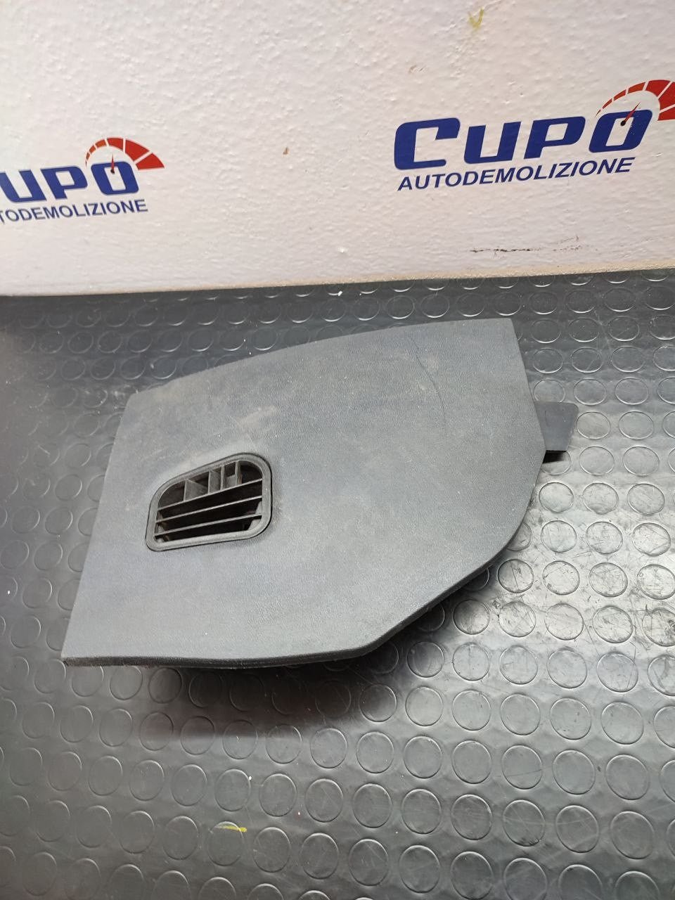 Copertura filtro abitacolo Lancia Delta 2010 cod 7354866210