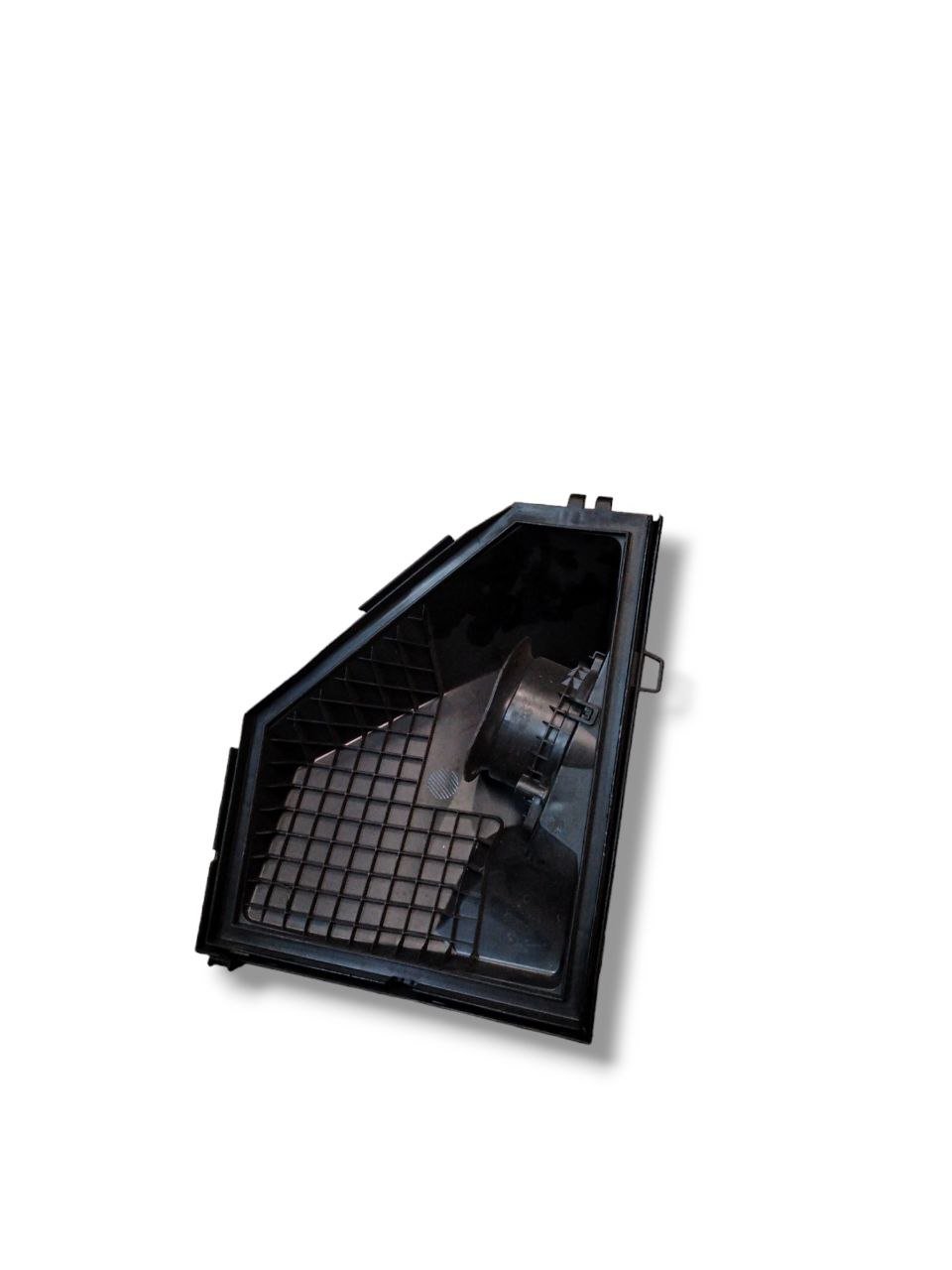 Copertura scatola filtro aria posteriore Bmw serie 3 E91 (2008 >) cod.70315899