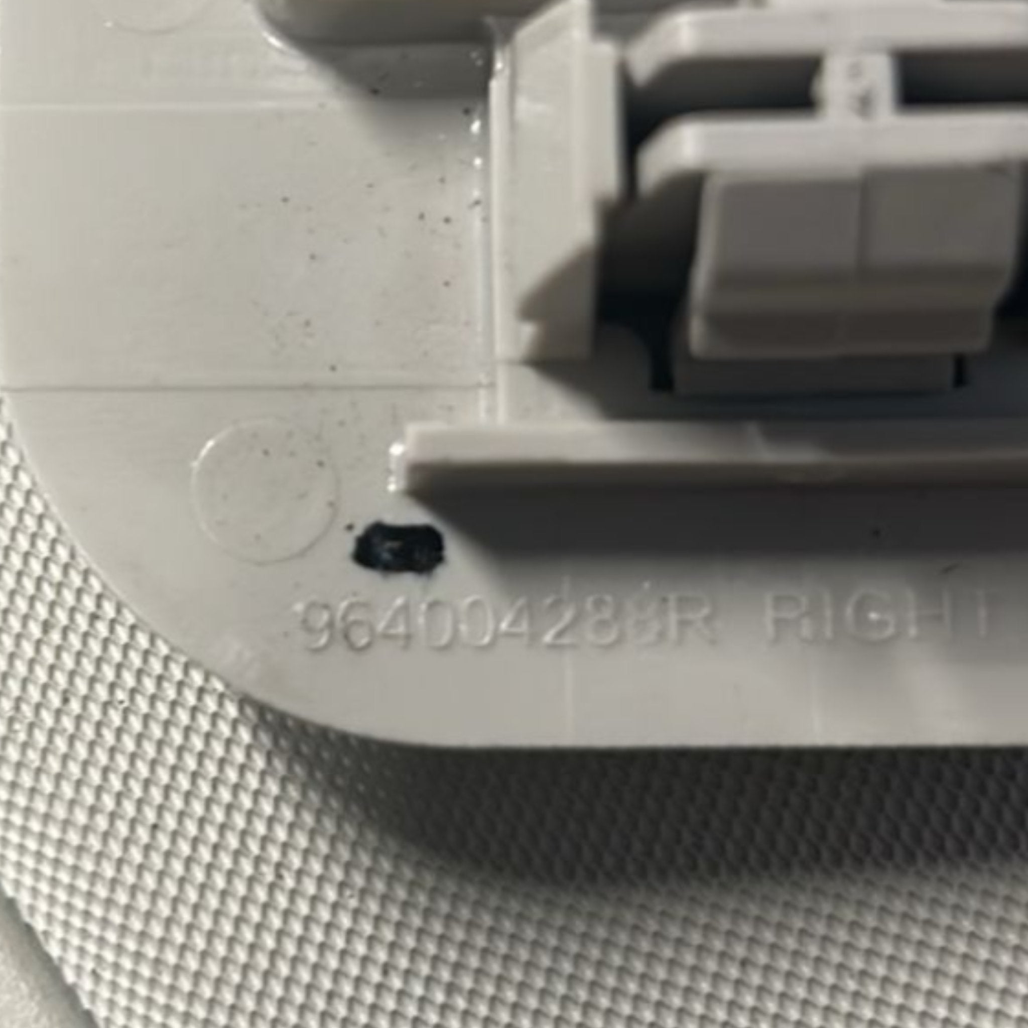 Coppia Alette Parasole Renault Clio V cod.964004288R cod.964019730R (2019 > )