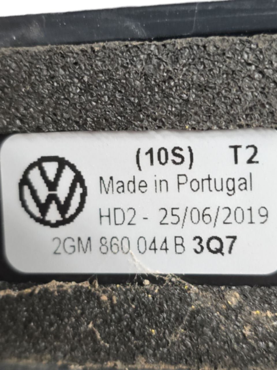 Coppia Barre Porta Pacchi Longitudinali Volkswagen T-Cross  Cod : 2GM860044B (2019>)