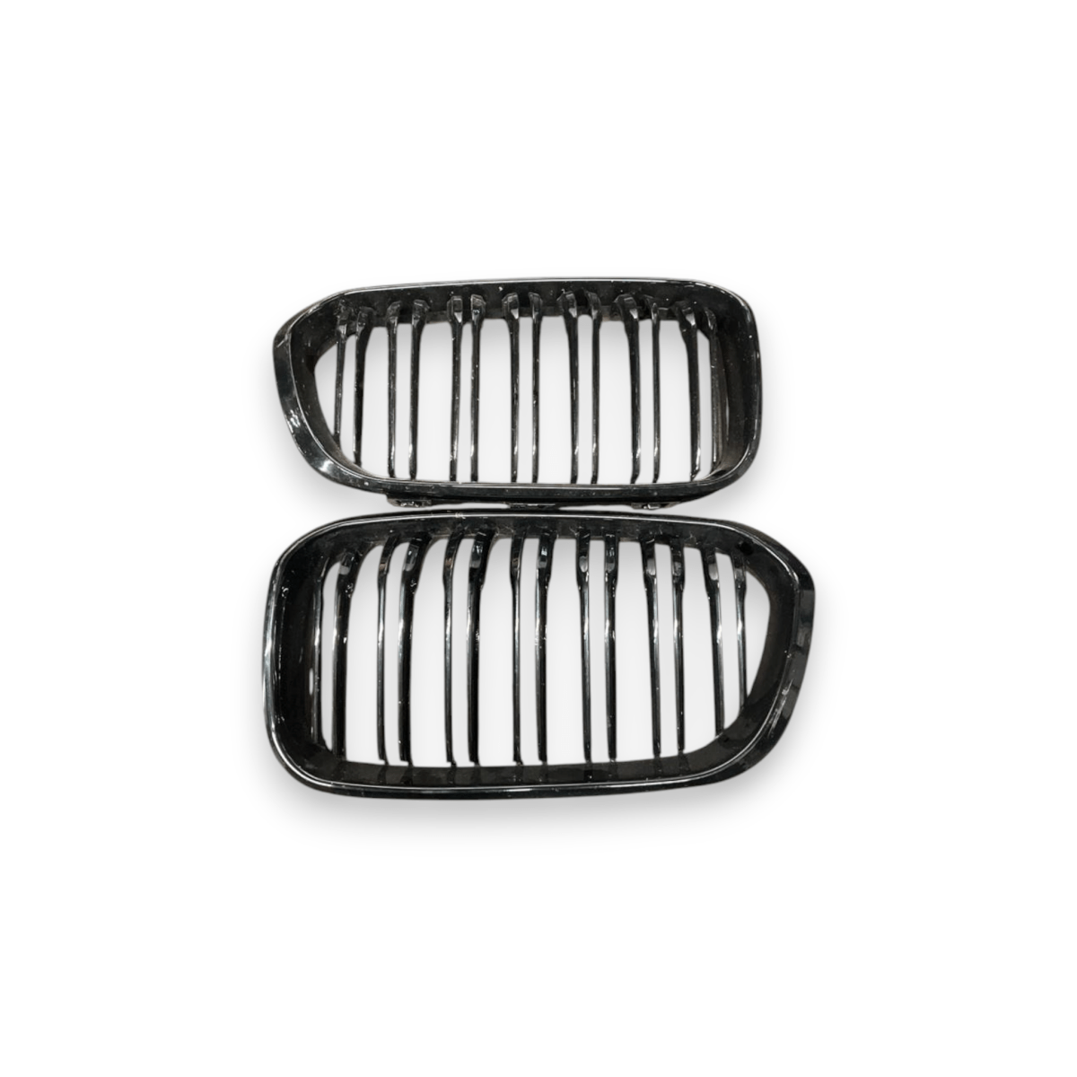 Coppia Griglie Nere Paraurti anteriore Bmw Serie 1 F20 (2011 al 2019) cod: 7371685