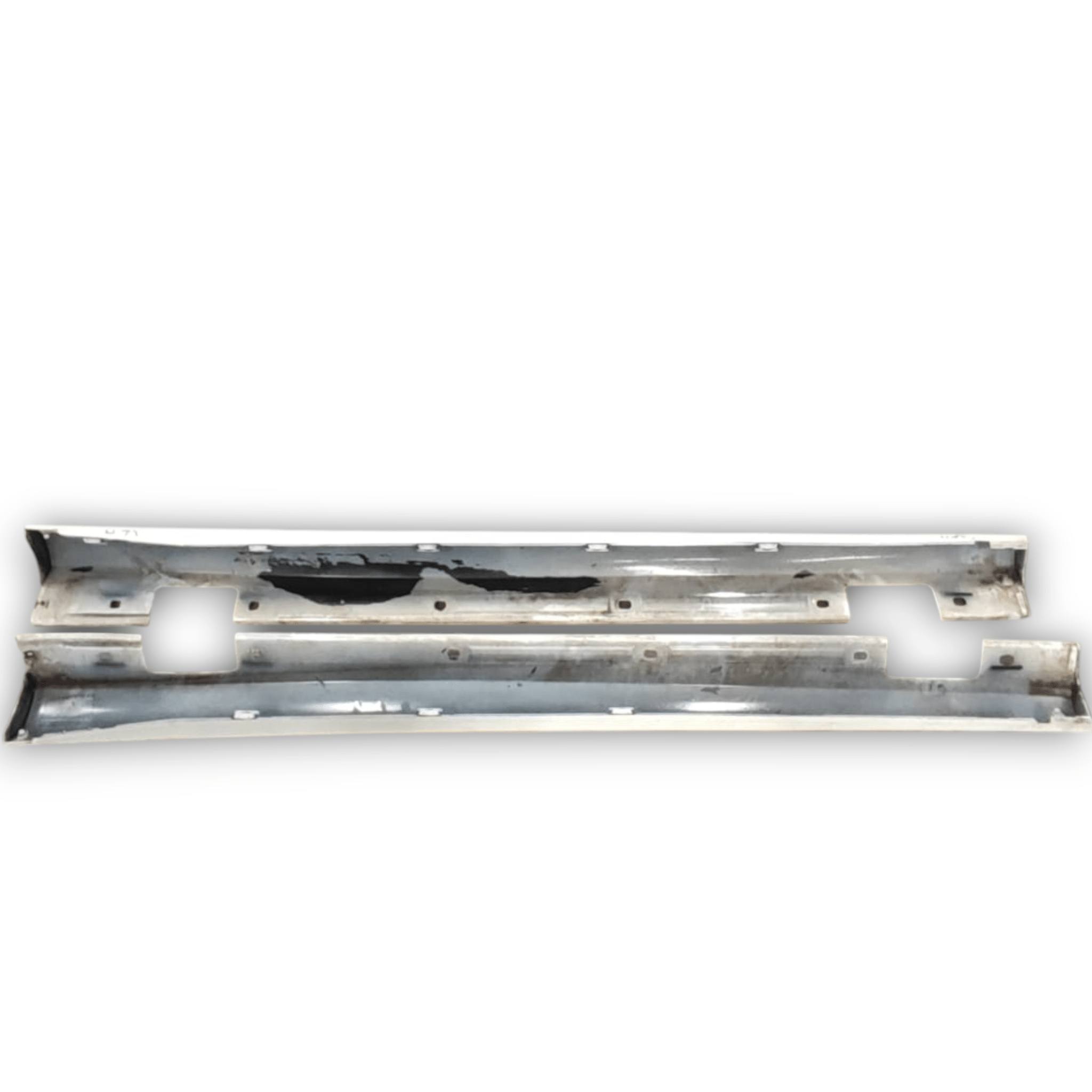 Coppia Minigonne / Sotto Porta Mercedes Classe CLA W117 COD: A2466901340 (2013-2019)