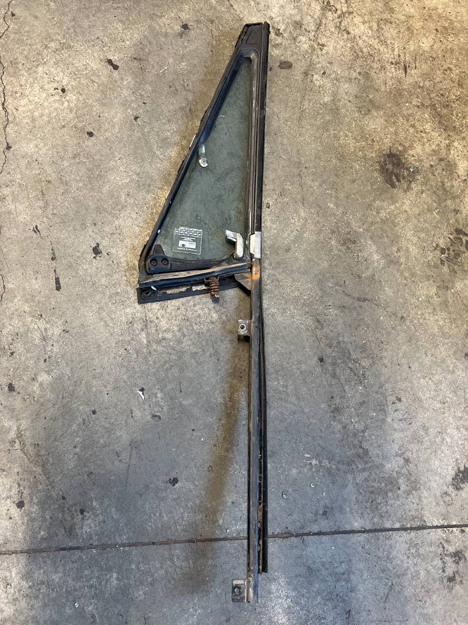 Deflettore finestrino apribile mitsubishi pajero 1981/1991