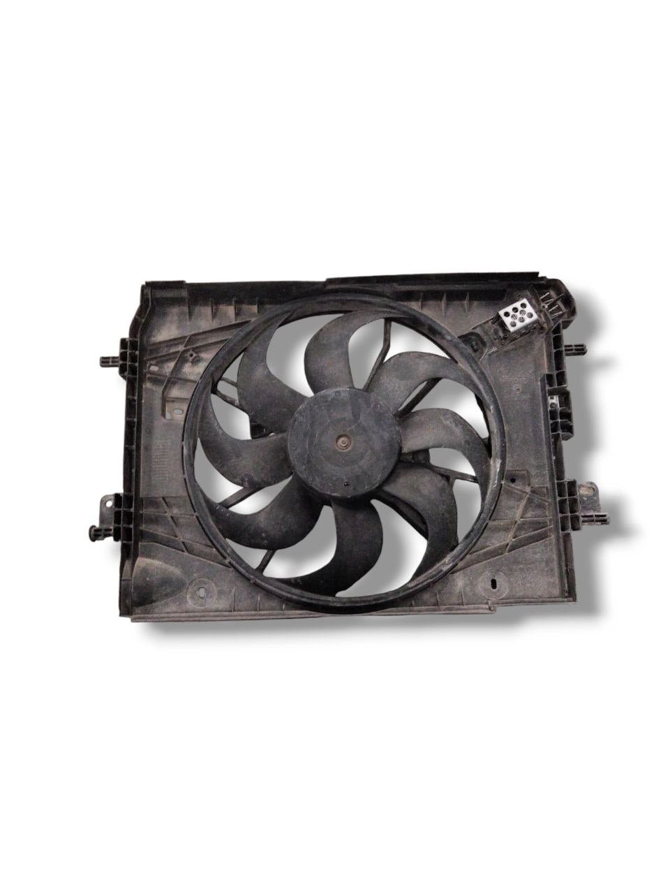 Elettro ventola Renault Clio IV / Captur I 1.5 diesel (2012-2019) cod.214818009R