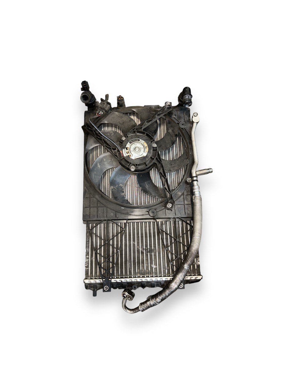Elettroventola + Radiatore Volkswagen Polo IV (9N) 1.4 Diesel (2001 > 2009) cod.6Q0820411K