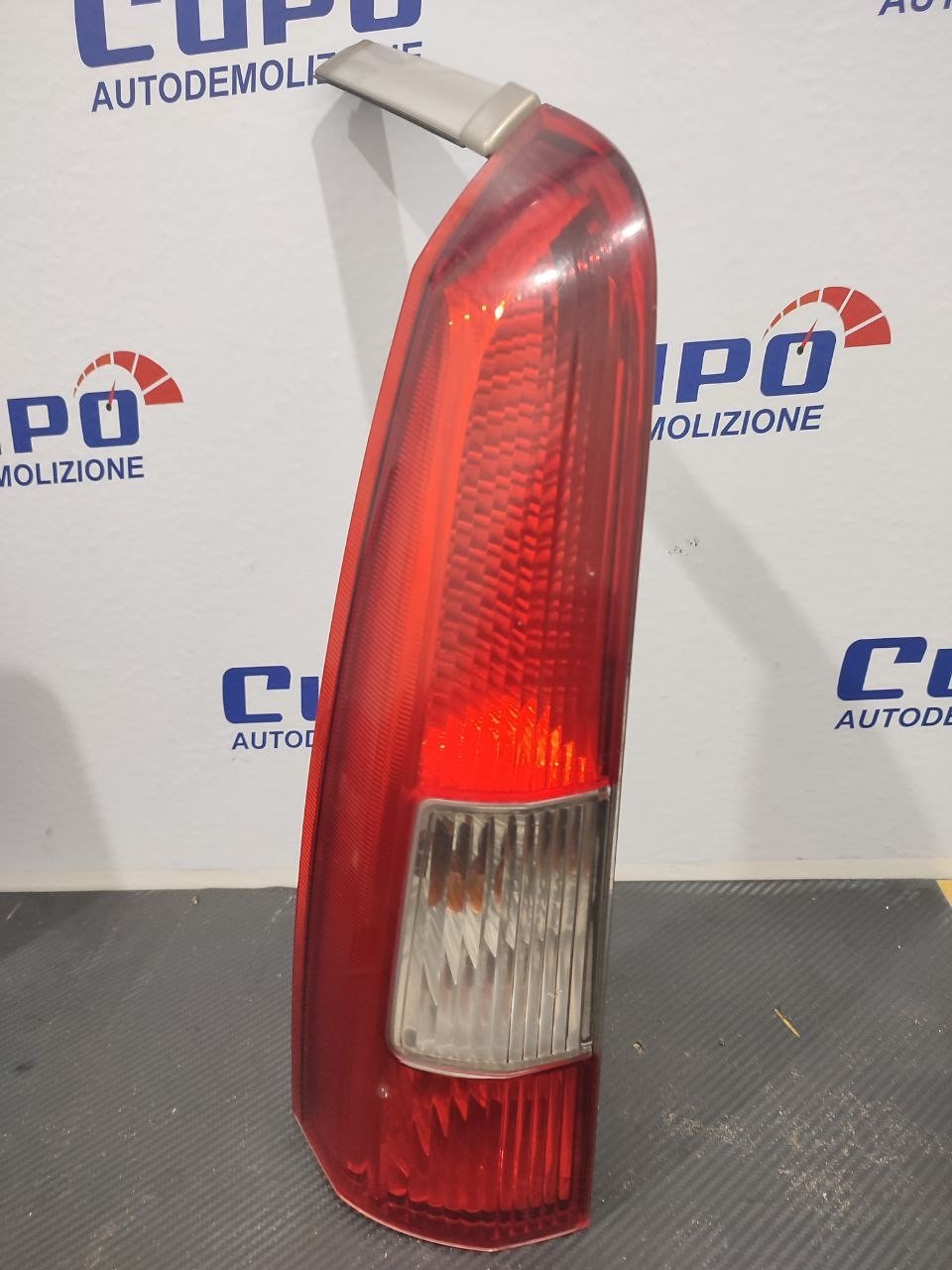 Fanale posteriore sinistro VOLVO V70 '00-'01 cod: 9154493