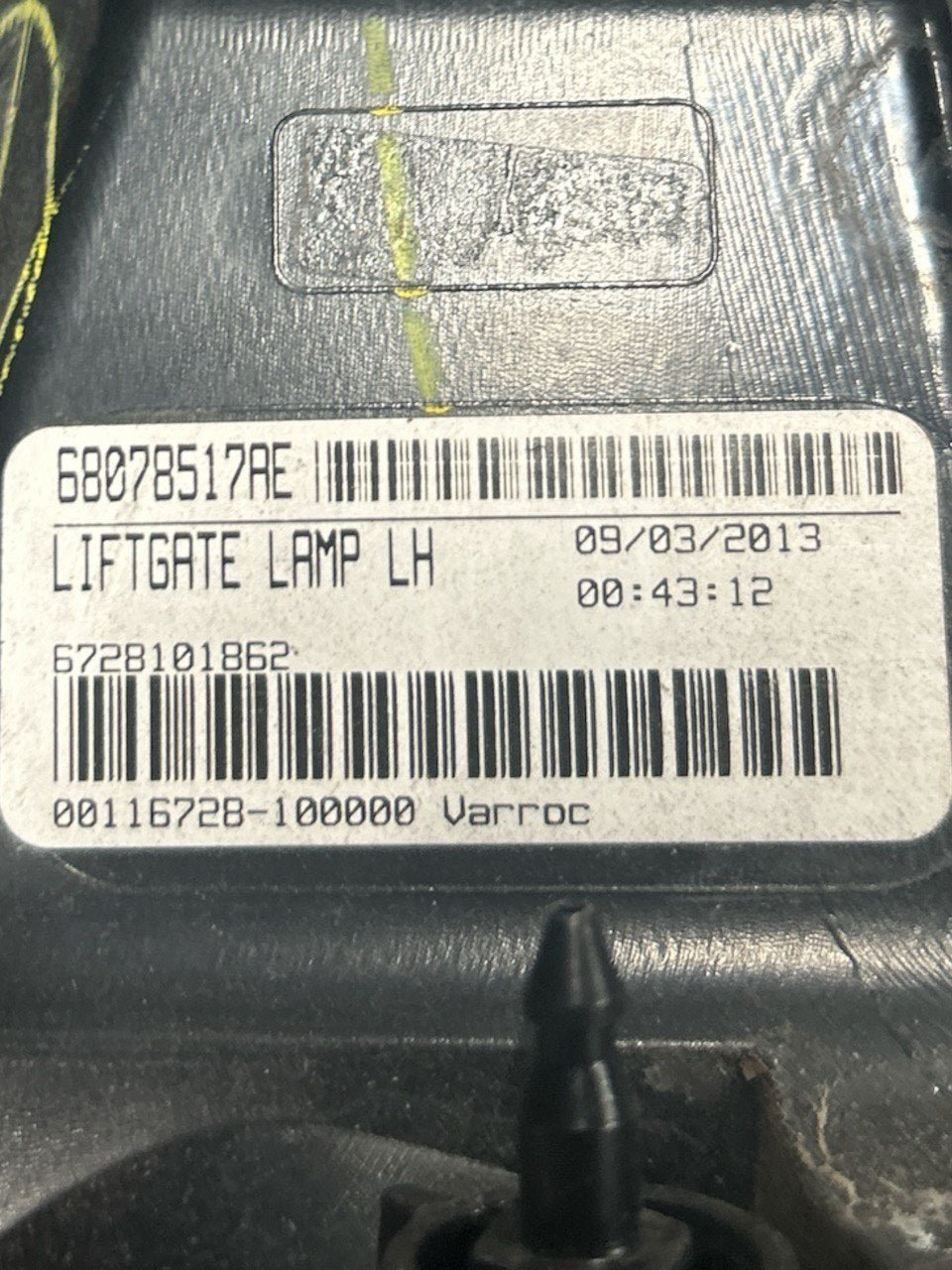 Fanale / Stop Alogeno Posteriore Sinistro Fiat Freemont (2011 > 2015) cod.68078517AE