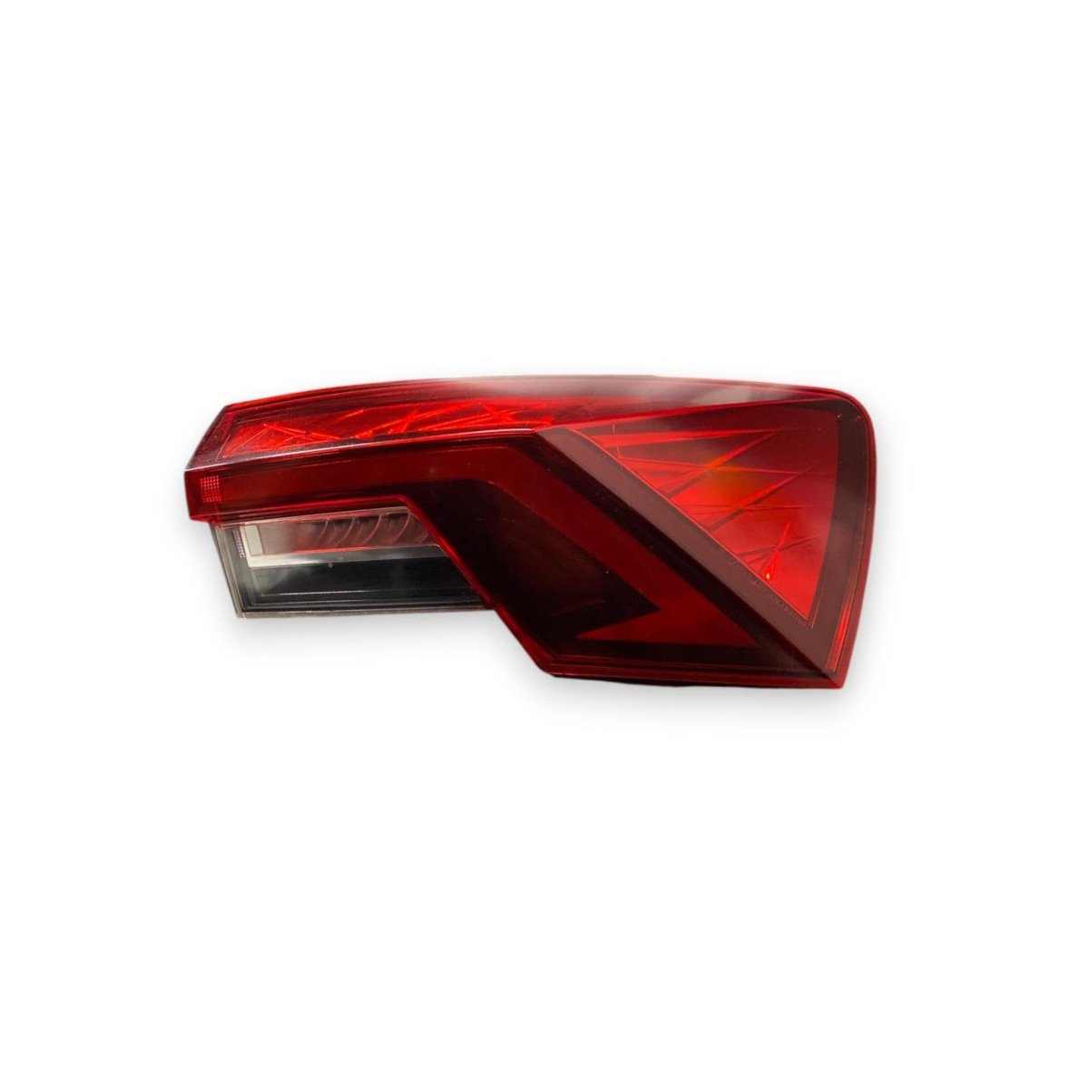 Fanale / stop led posteriore esterno destro (dx) Skoda Octavia combi / station wagon IV NX (2020-2023) Cod: 5E3945208