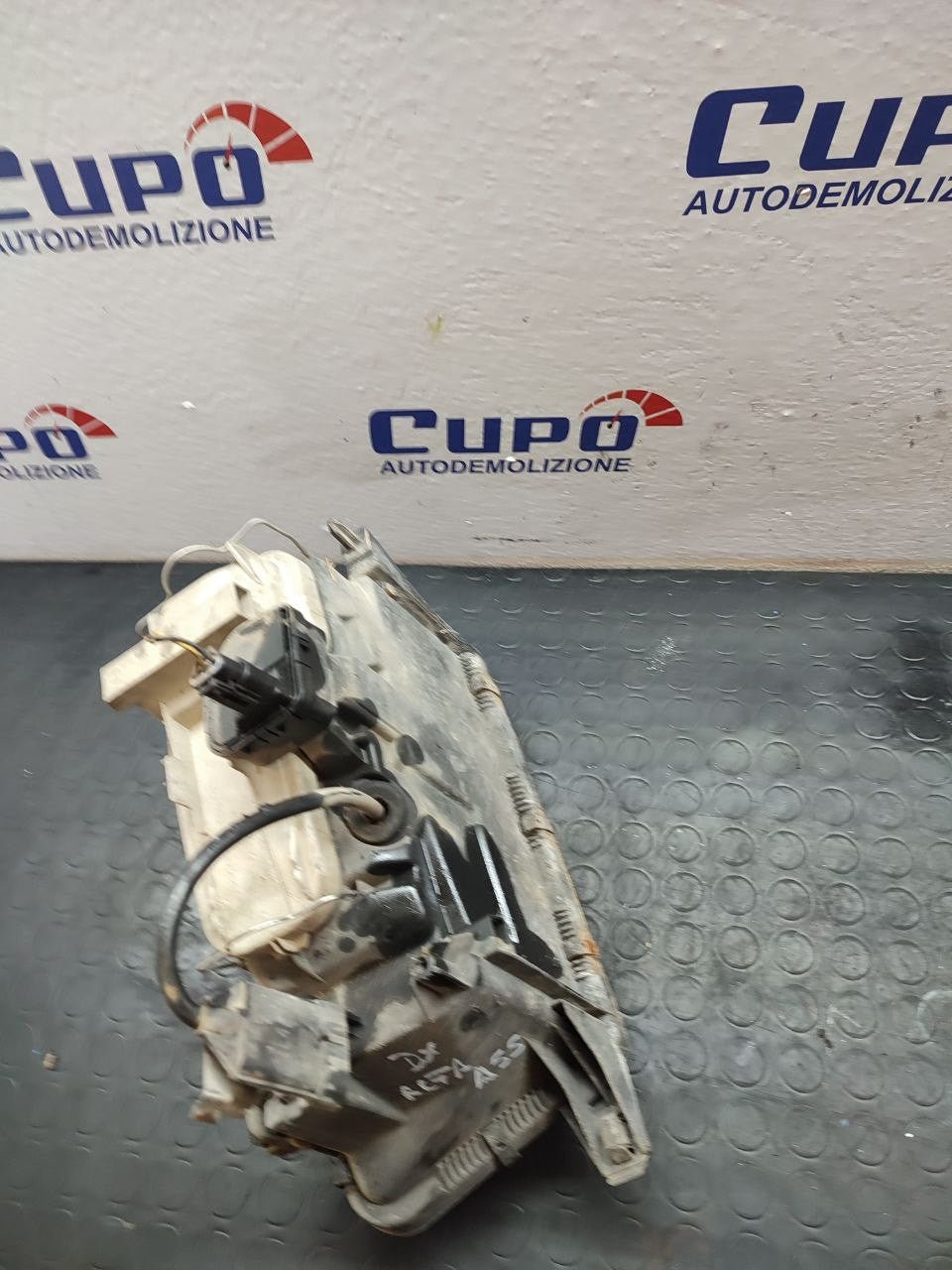 Faro / Fanale anteriore destro Alfa Romeo 155