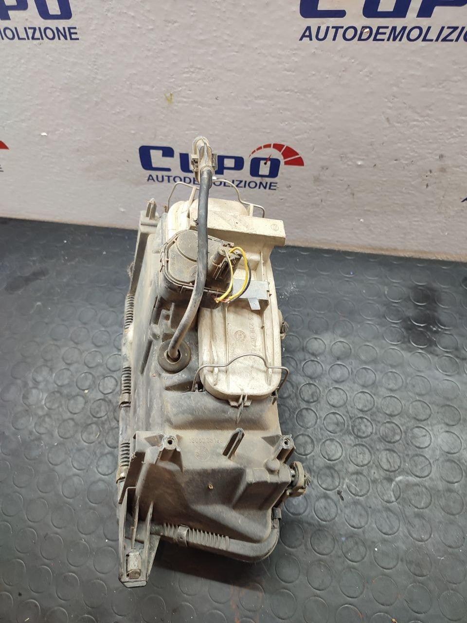 Faro / Fanale anteriore sinistro Alfa Romeo 155