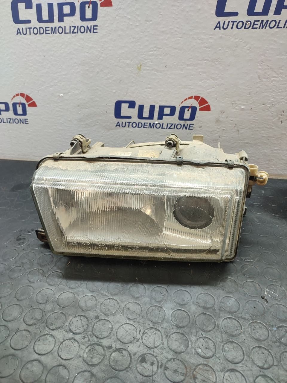 Faro / Fanale anteriore sinistro Alfa Romeo 155