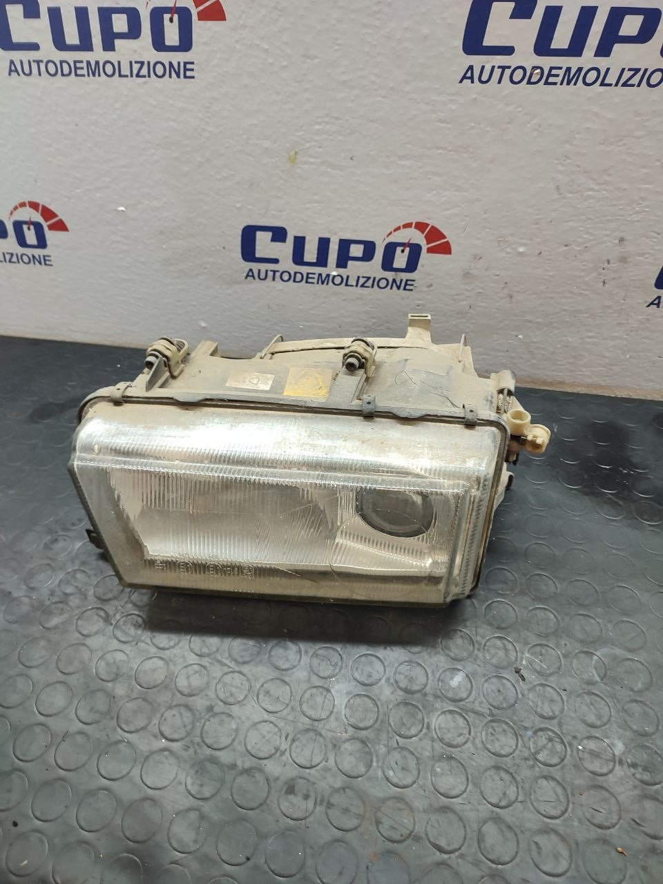 Faro / Fanale anteriore sinistro Alfa Romeo 155