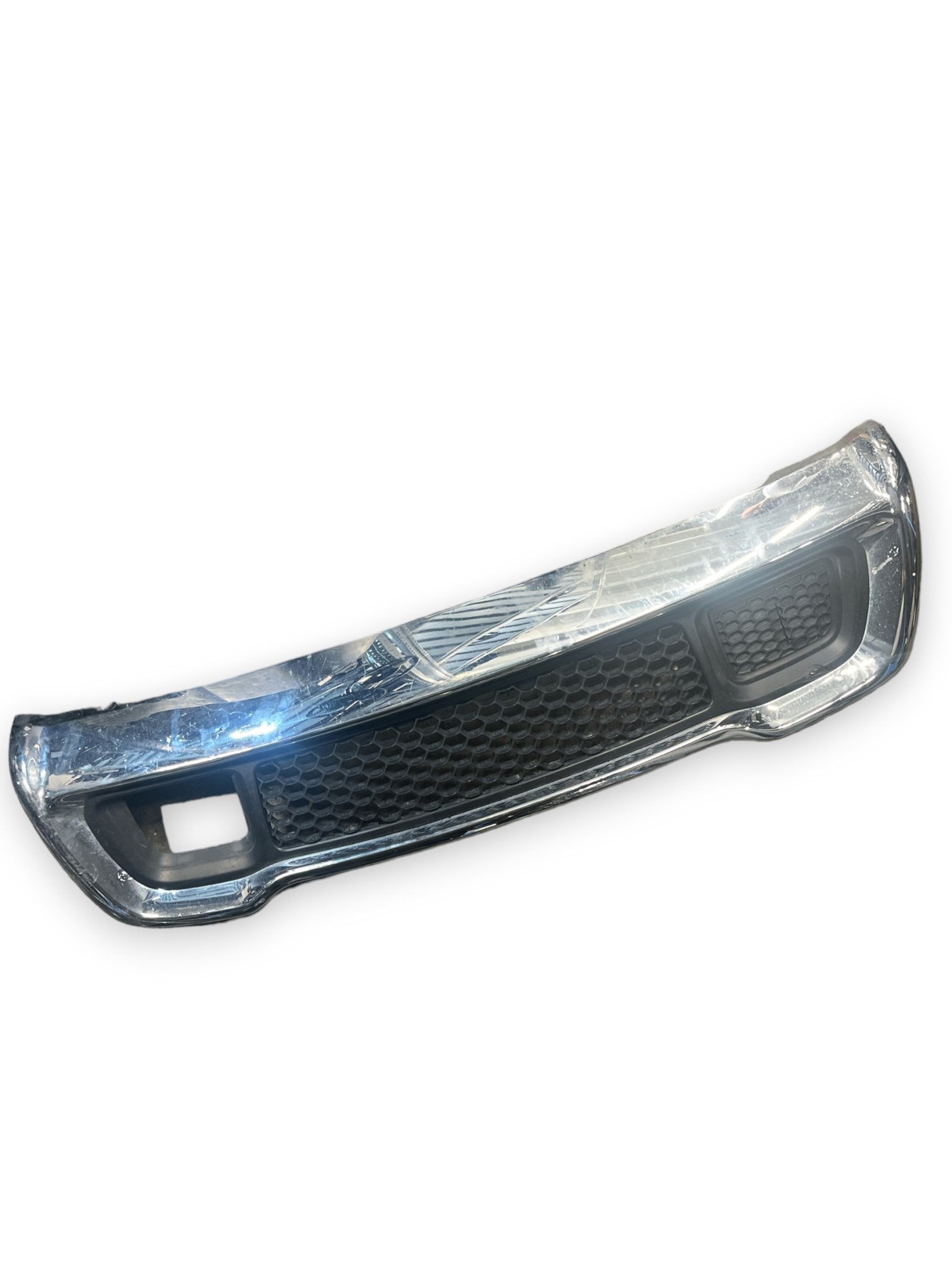 Griglia Paraurti Anteriore Jeep Grand Cherokee ( 2017 ) cod : 68143105AB