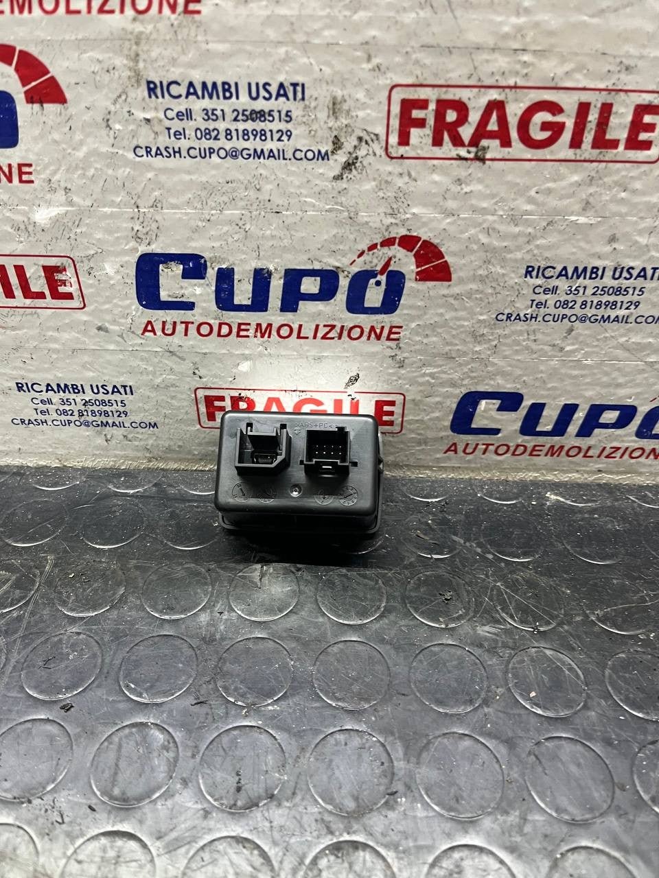 Interfaccia Aux-Usb FIat 500L cod:D532 - BIBA-RICAMBI