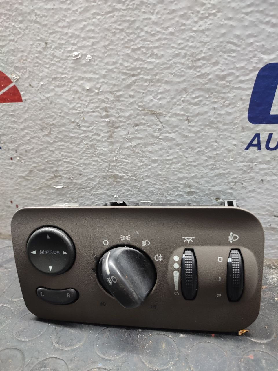 Interruttore comandi fari Chrysler Voyager ( 2001 ) cod p0sa901l5ac