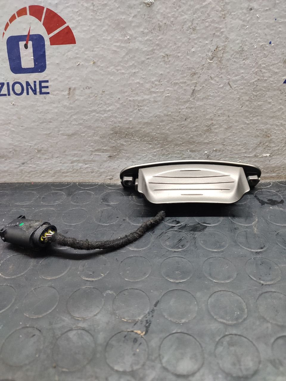 Interruttore Freno A Mano Lancia Thesis (2009) Cod:11730