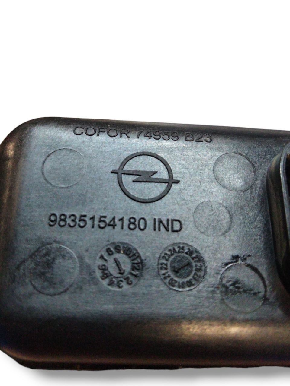 Interruttore / Pulsante Alzavetro posteriore destro (dx)  Opel Mokka B ( 2020>) cod.983514180