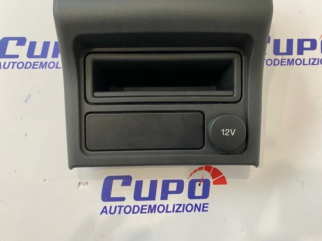 Jaguar XE Bocchetta Aria Ugello Posteriore Centrale mit12V Presa BJ32-014A22-AD