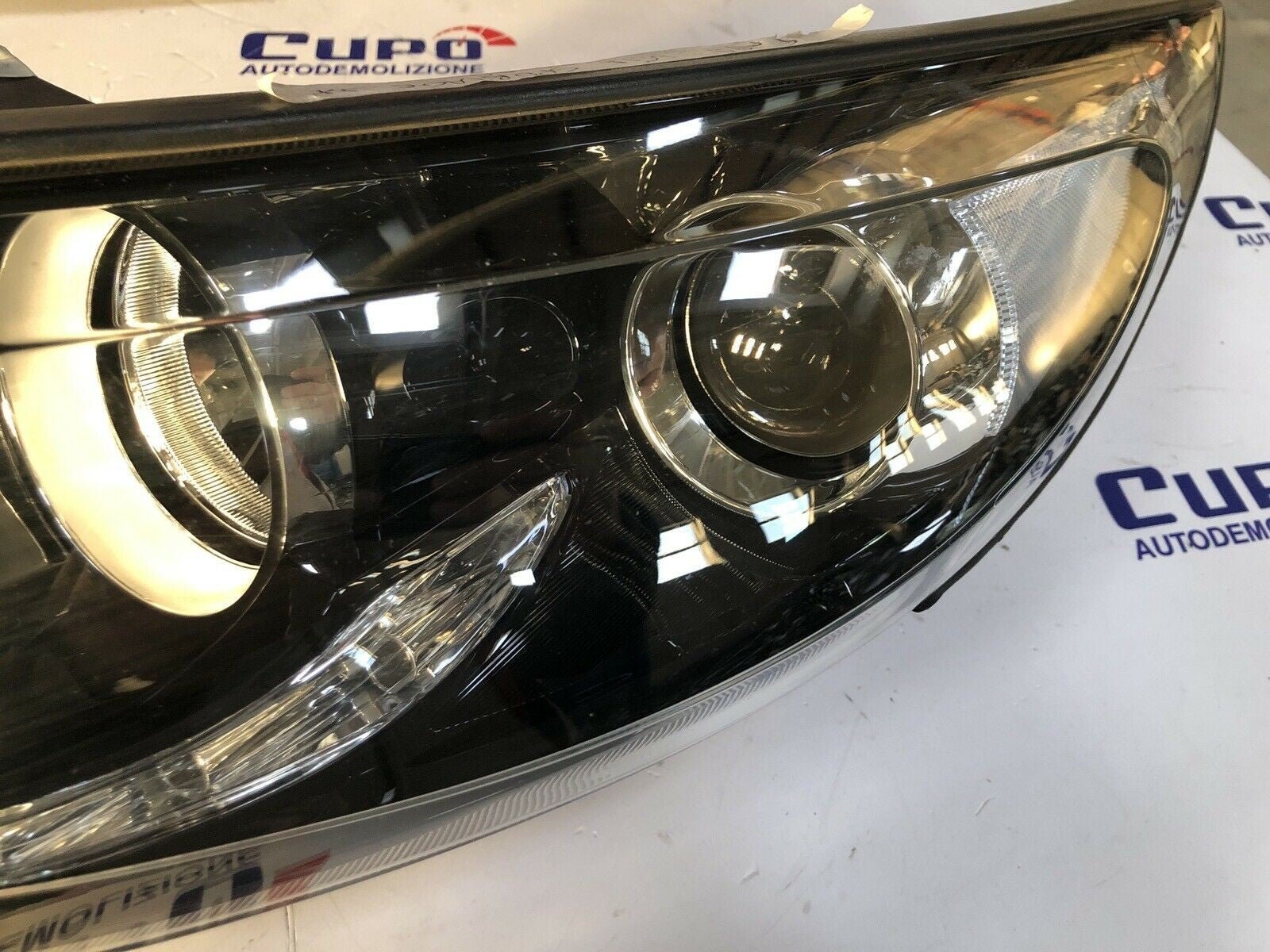 Kia Sportage 3/2014-2015 Proiettore H7 H7 a led parabola nera sx