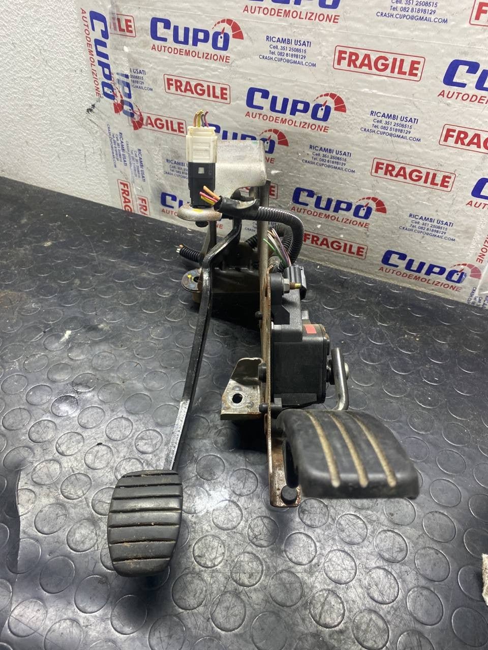 Kit pedaliera freno + acceleratore Renault Clio III (2007) cod: 8200711631