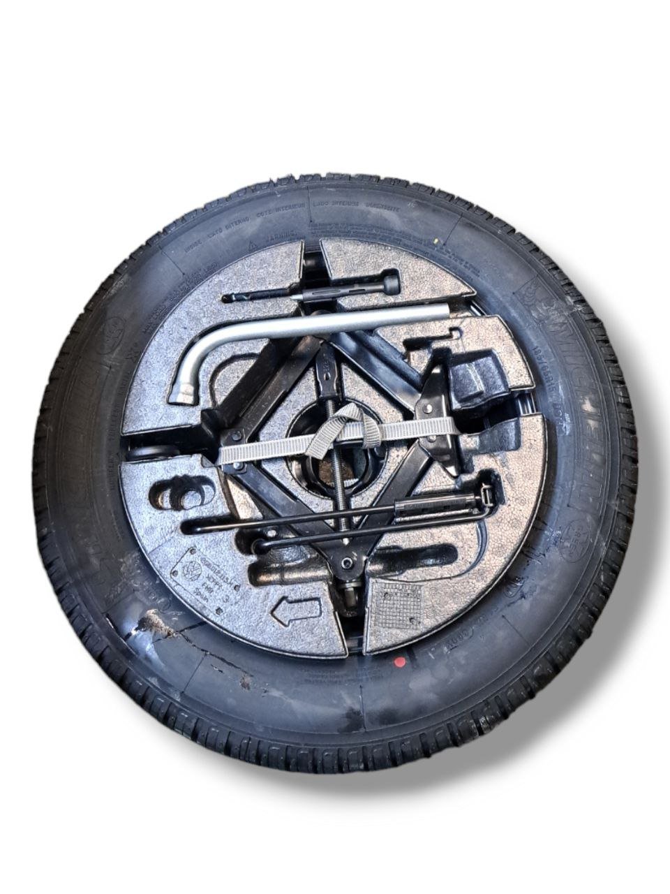 Kit Ruota / Ruotino di scorta pneumatico Volkswagen Polo 185/65 R15 (2021) originale