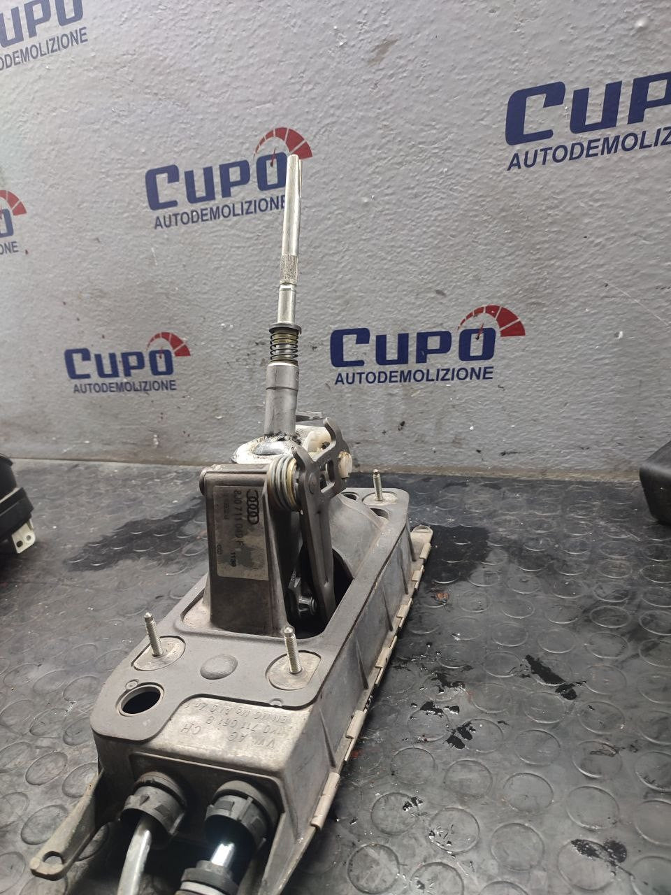 Leva cambio + corde Audi TT ( 8j - mk2 ) cod 8j0711049f