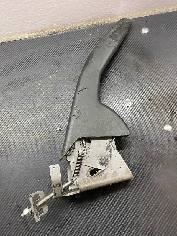 Leva freno a mano Renault Clio IV cod: 360103914R