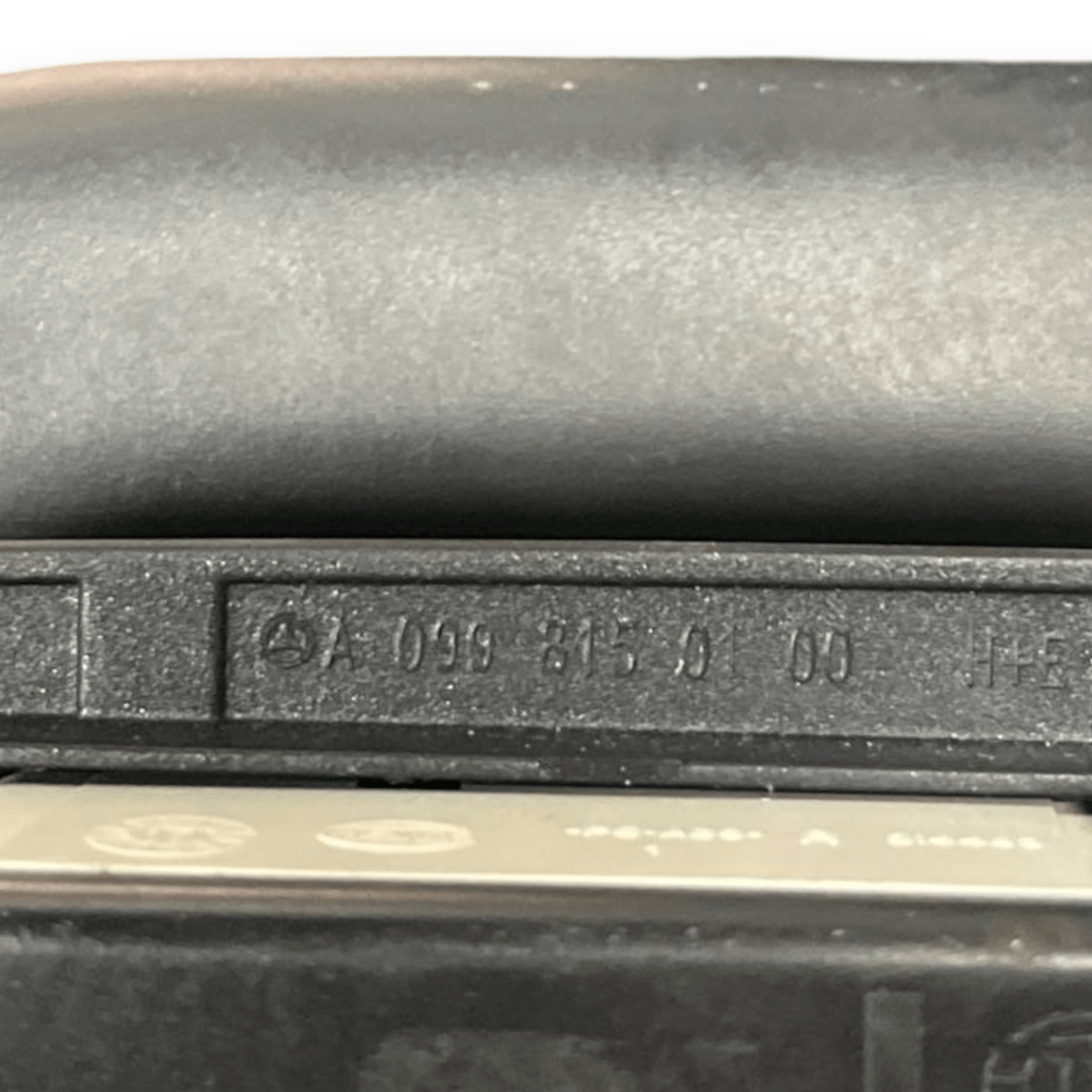 Maniglia Appiglio interna + Luce anteriore destra (dx) Mercedes - Benz Classe A W177 (2018 -) cod: A0998150100