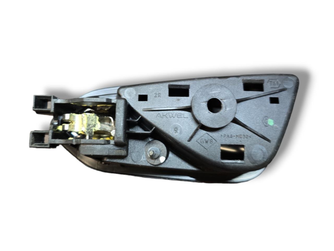 Maniglia Porta Interna Anteriore Destra Renault Clio V ( 2019 > ) Cod : 826721378R