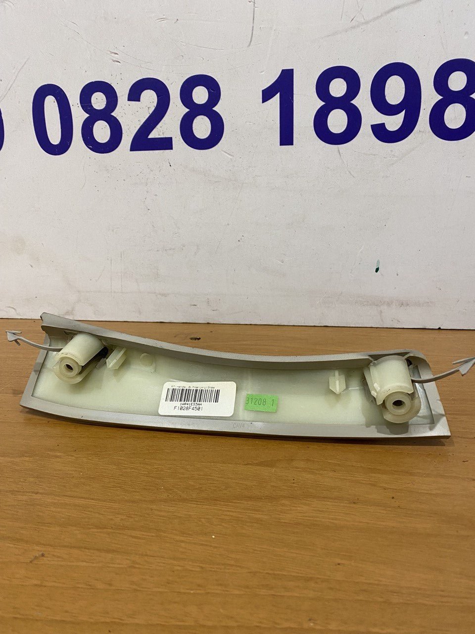 maniglia porta scorrevole post sx chrysler voyager 2009 2014 F1028F4501
