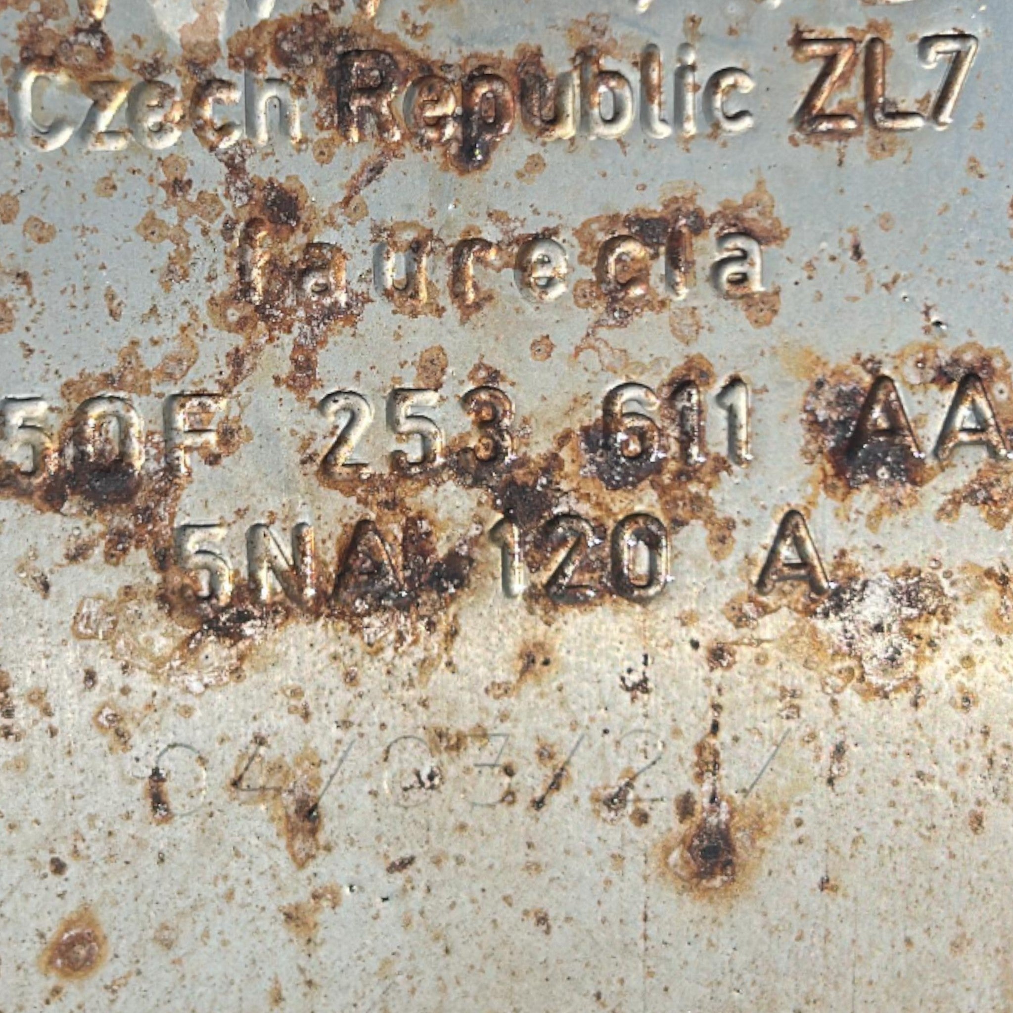 Marmitte / Terminali Di Scarico Audi Q3 (F3) Sportback cod.5QF253611AA 2.0 Diesel (2018 > ) Linea Di Scarico