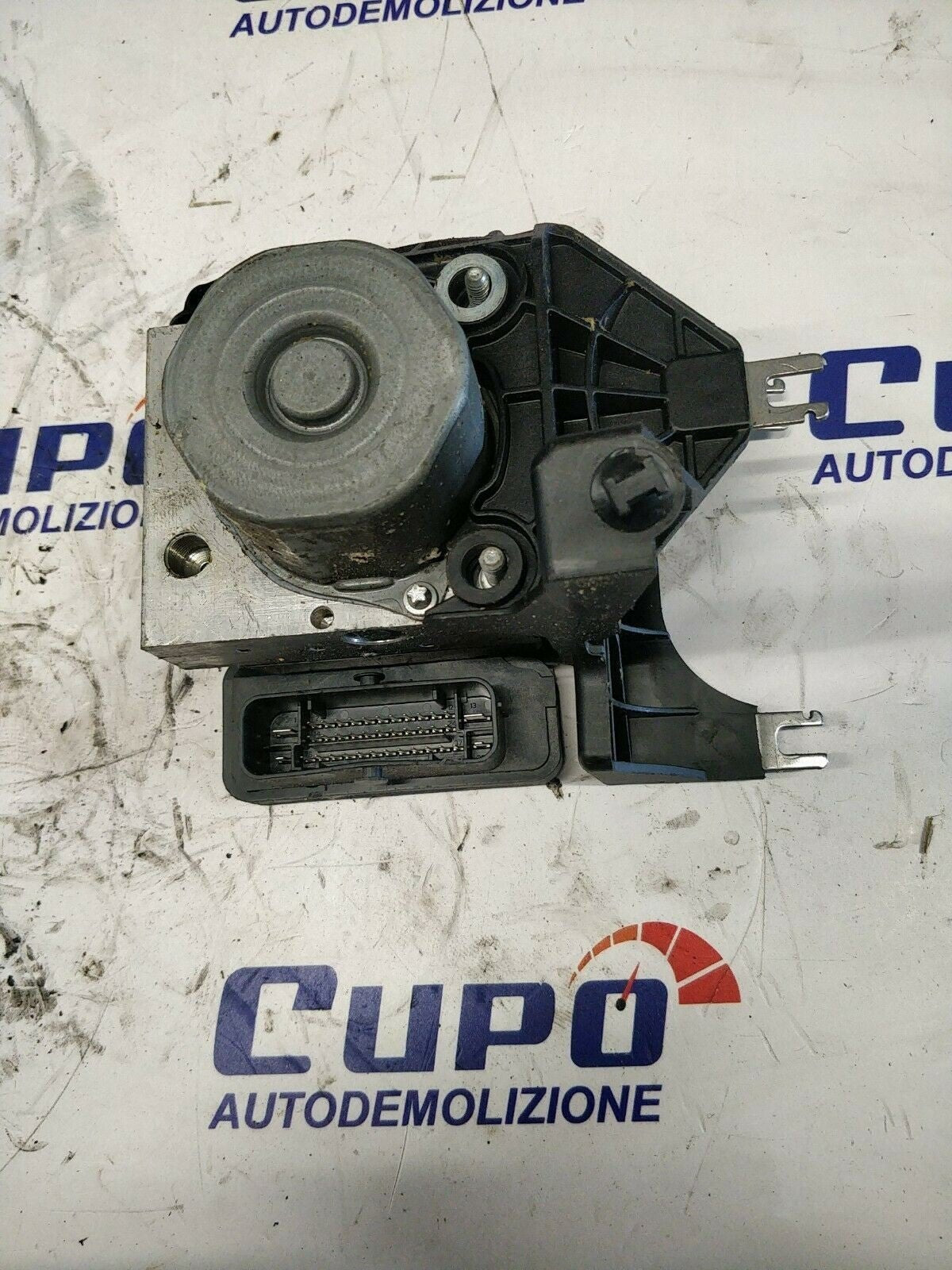 MERCEDES-BENZ CLA C117 Pompa ABS  A0094315210