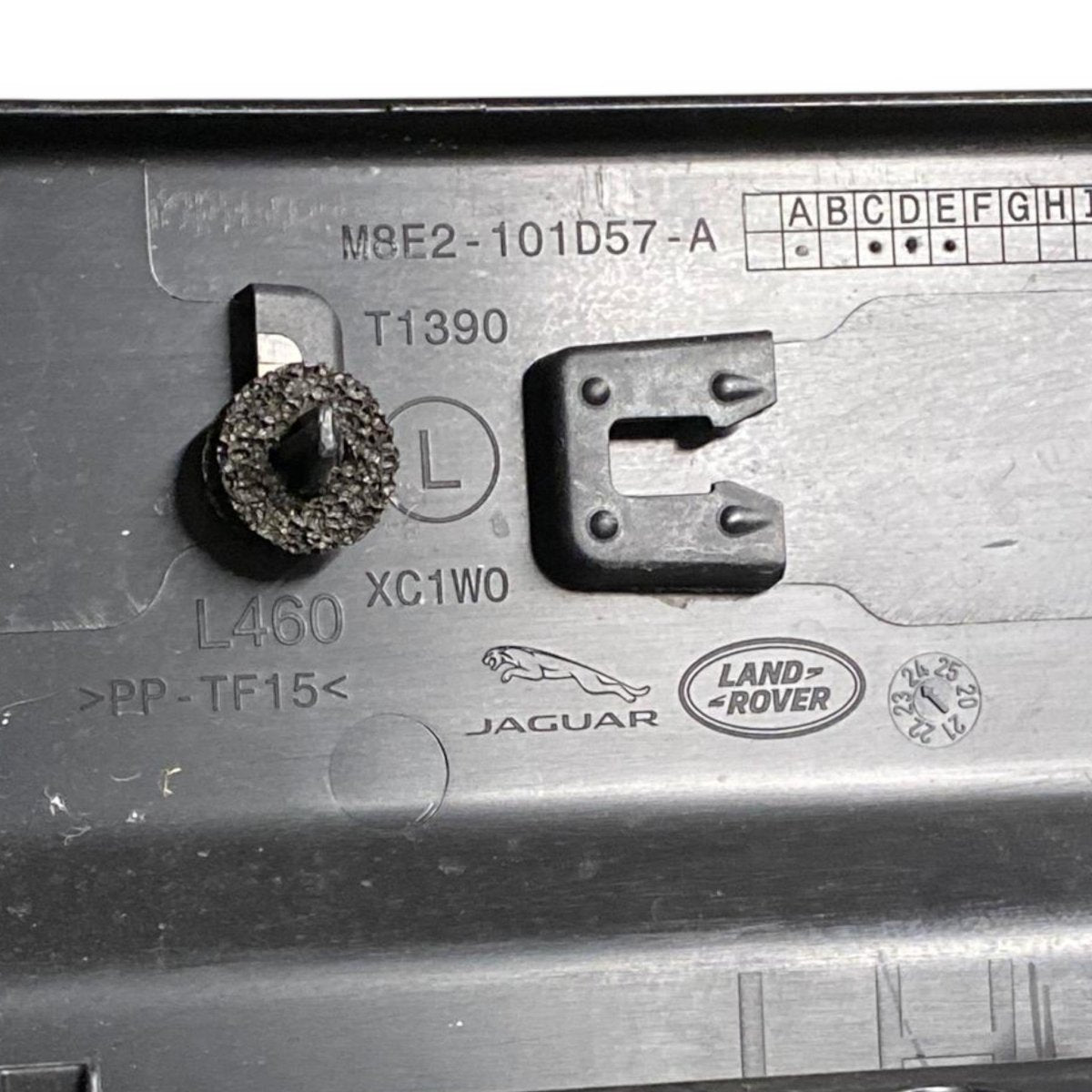 Minigonna / sottoporta laterale sinistra (sx) Land Rover Evoque (2011-2018) Cod: M8E2-101D57-A