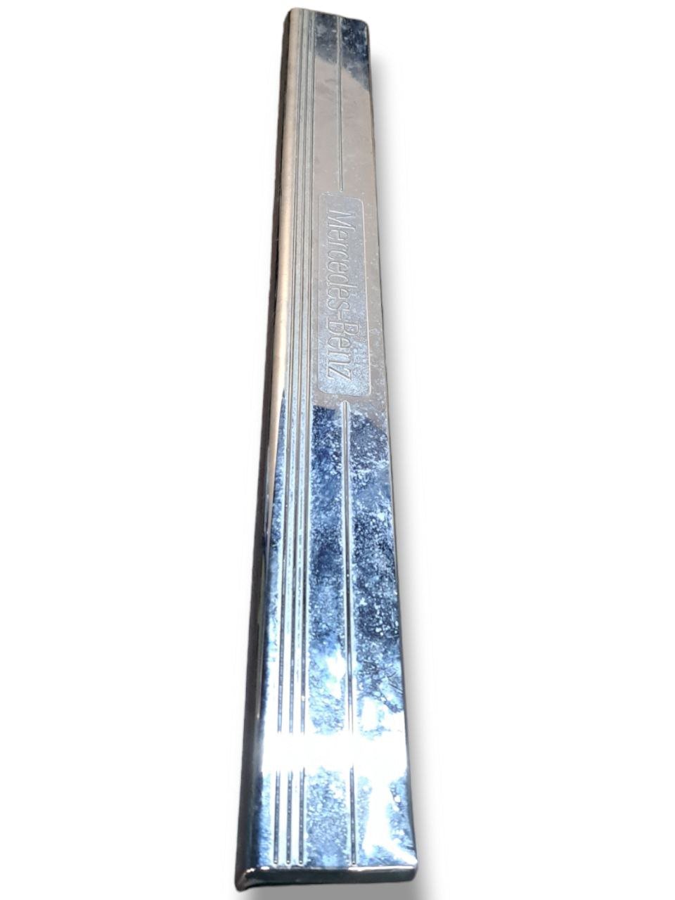 Modanatura battitacco Anteriore Sinistro Mercedes - Benz CLS ( W219 - 2008 ) COD:A2196800135
